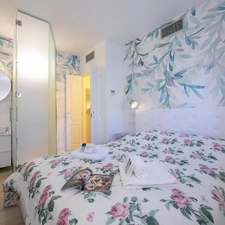Apartamento Poolside Cristina